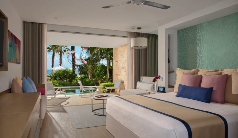 Secrets Riviera Cancun - Preferred Club Junior Suite Swim Out Tropical View